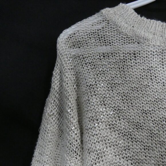 Unbranded | P2P 19 inches measured | Ivory To Pink Gradient Knitted Sweater - Picture 3 of 16